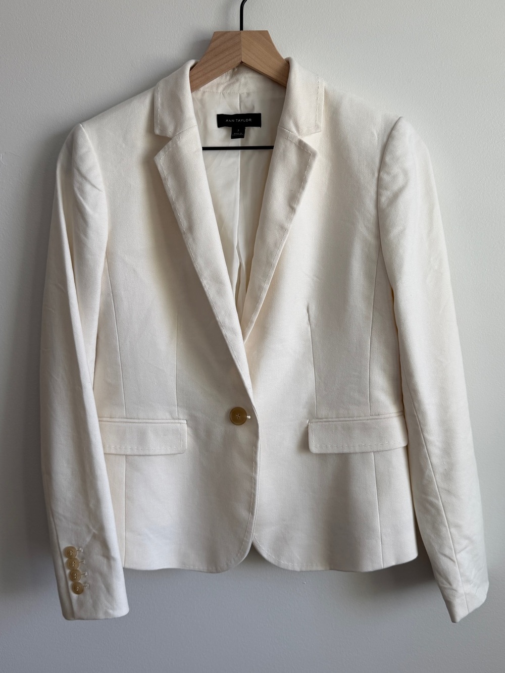 Ann Taylor Linen Cream Tailored One-Button Blazer